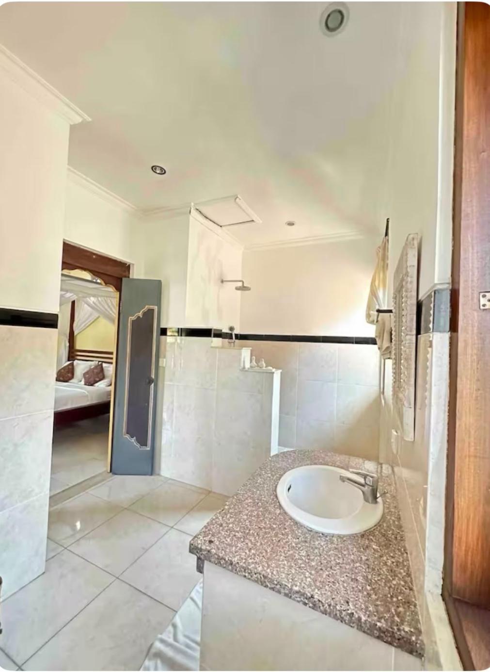 Hotel Mawa House Ubud Esterno foto
